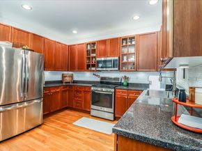 37 Faith Lane 37, Danbury CT 06810