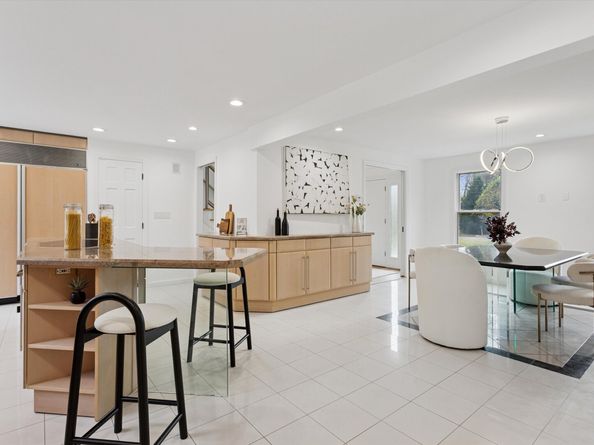 49 Alexandra Drive, Stamford CT 06903