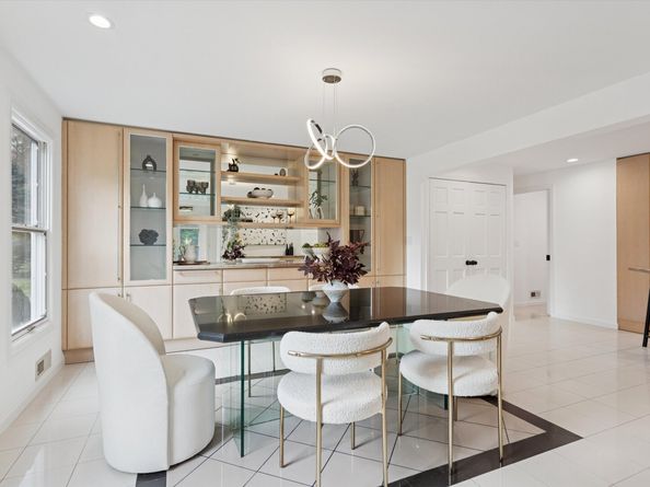 49 Alexandra Drive, Stamford CT 06903