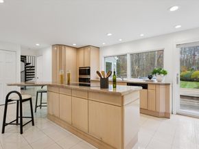 49 Alexandra Drive, Stamford CT 06903