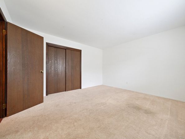 69 Maple Tree Avenue APT 4, Stamford CT 06906