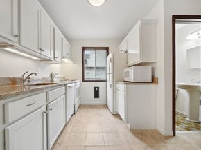 69 Maple Tree Avenue APT 4, Stamford CT 06906