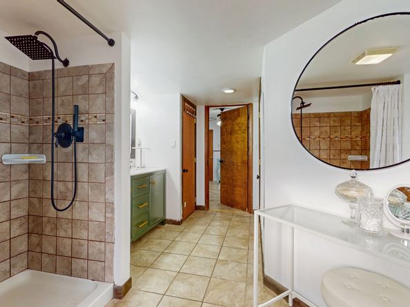 6 Dartmouth Drive, Shelton CT 06484