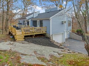 6 Dartmouth Drive, Shelton CT 06484