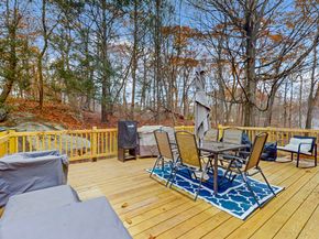 6 Dartmouth Drive, Shelton CT 06484