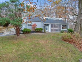 6 Dartmouth Drive, Shelton CT 06484