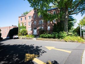 70 Strawberry Hill Avenue APT 22D, Stamford CT 06902