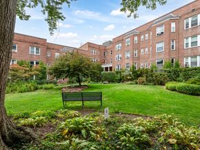 70 Strawberry Hill Avenue APT 22D, Stamford CT 06902