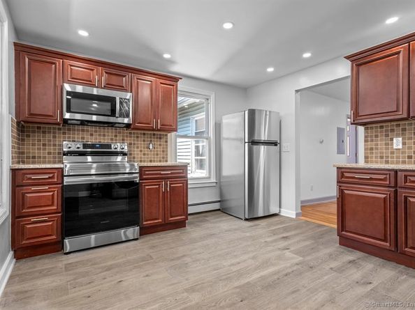 1373 Iranistan Avenue, Bridgeport CT 06605