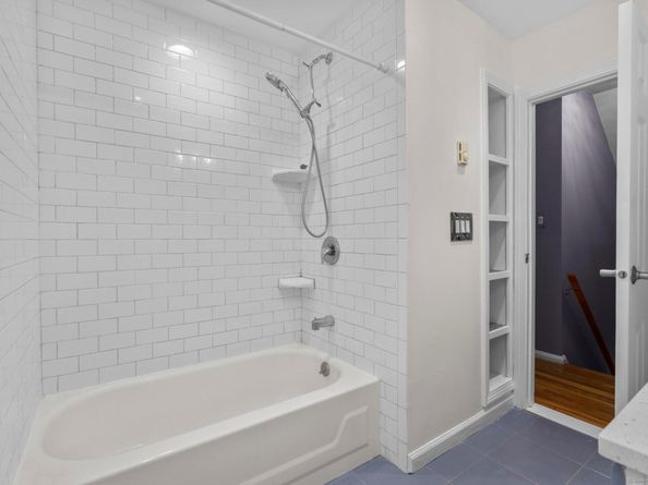 125 Meadowbrook Road, Stratford CT 06614