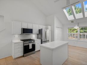 39 L Hermitage Drive 39, Shelton CT 06484