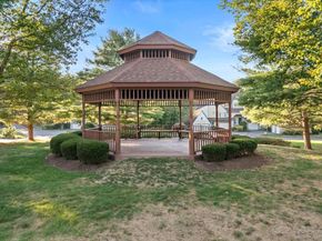 39 L Hermitage Drive 39, Shelton CT 06484