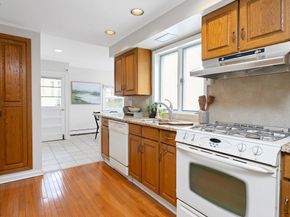 393 Upper Haig Avenue, Stamford CT 06907