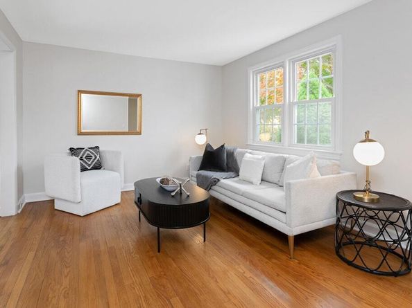 393 Upper Haig Avenue, Stamford CT 06907