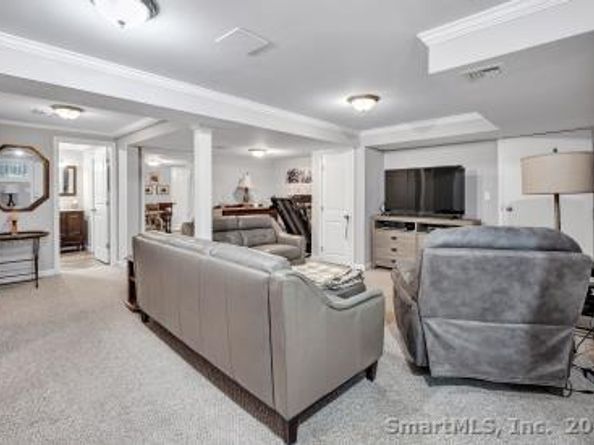 289 Agawam Drive B, Stratford CT 06614