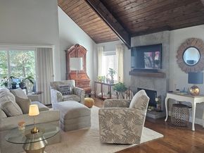 289 Agawam Drive B, Stratford CT 06614