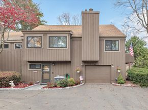 289 Agawam Drive B, Stratford CT 06614