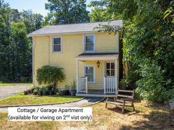 159 Barry Avenue, Ridgefield CT 06877