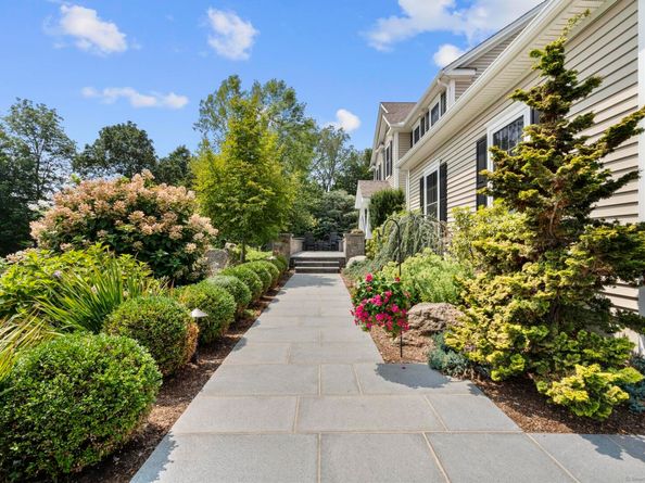 197 Lenore Drive, Shelton CT 06484
