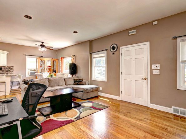 98 Boston Terrace, Bridgeport CT 06610