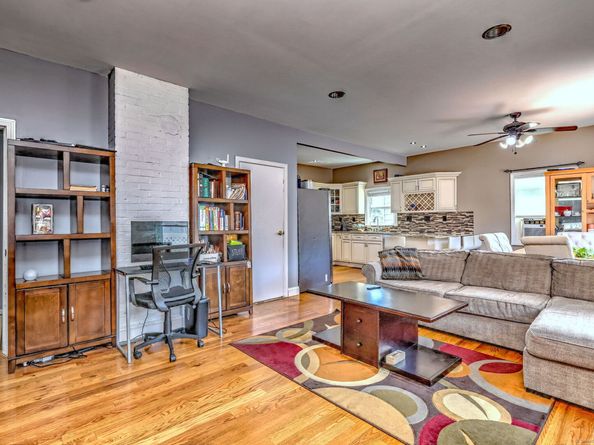98 Boston Terrace, Bridgeport CT 06610