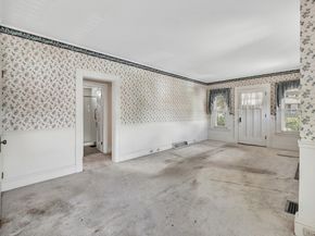 341 S Pine Creek Road, Fairfield CT 06824