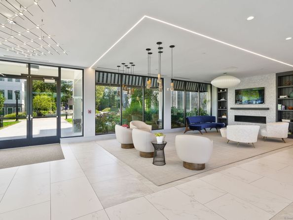 180 Park Street D202, New Canaan CT 06840
