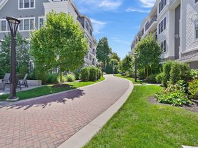 180 Park Street D202, New Canaan CT 06840