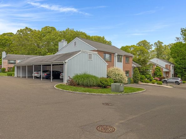 52 Hills Lane 52, Norwalk CT 06880