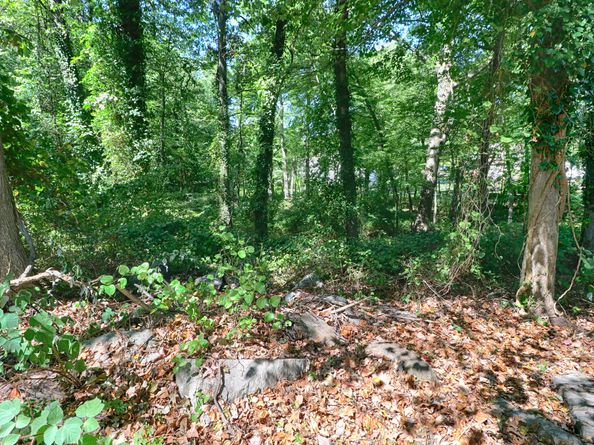 20 Ermine Street, Fairfield CT 06824