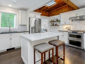 17 Burchard Lane, Norwalk CT 06853