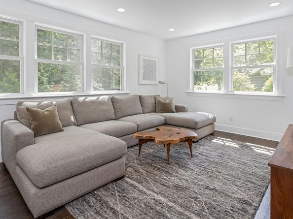 17 Burchard Lane, Norwalk CT 06853