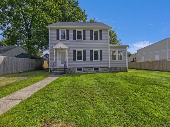 6 Henry Street, Bethel CT 06801