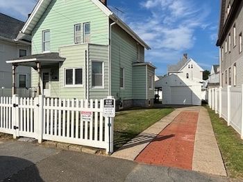 76 Porter Street