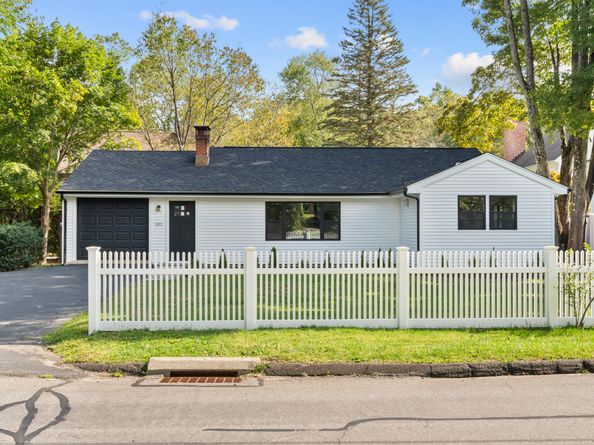 101 Parade Hill Road, New Canaan CT 06840
