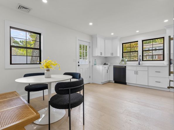 101 Parade Hill Road, New Canaan CT 06840