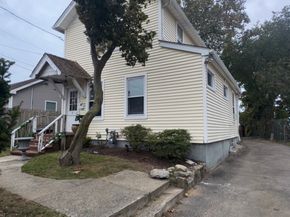 17 Pleasant Street, Norwalk CT 06855