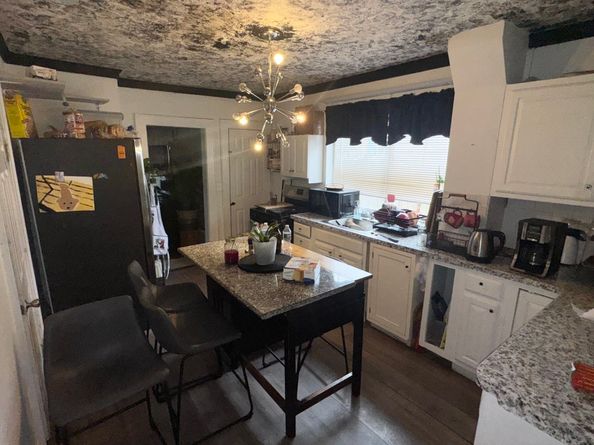 17 Pleasant Street, Norwalk CT 06855