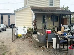 17 Pleasant Street, Norwalk CT 06855