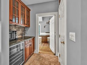 14 Dillman Court, Ridgefield CT 06877