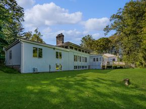 480 Riders Lane, Fairfield CT 06824