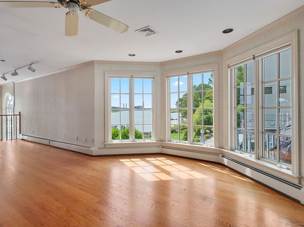 5060 Main Street, Stratford CT 06614