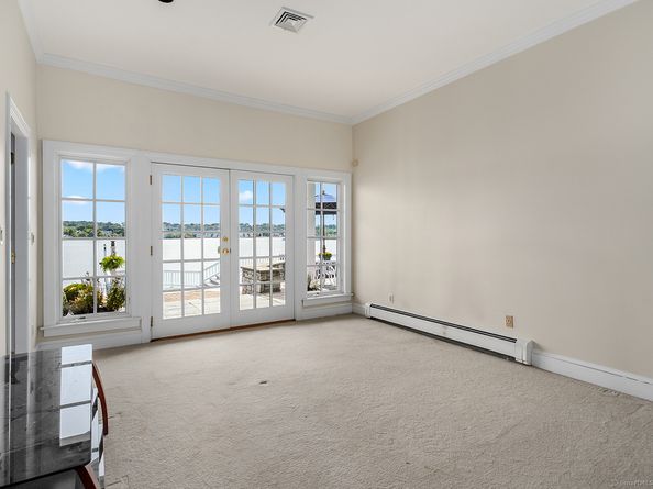 5060 Main Street, Stratford CT 06614