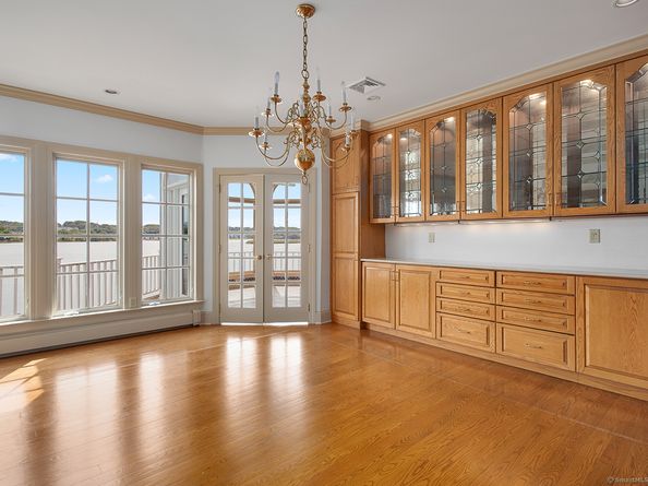 5060 Main Street, Stratford CT 06614