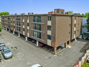 393 Laurel Avenue APT 415, Bridgeport CT 06605