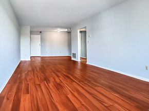 393 Laurel Avenue APT 415, Bridgeport CT 06605