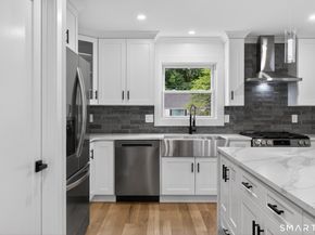 10 Cutrone Road, Norwalk CT 06850