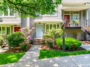 2700 Bedford Street G, Stamford CT 06905