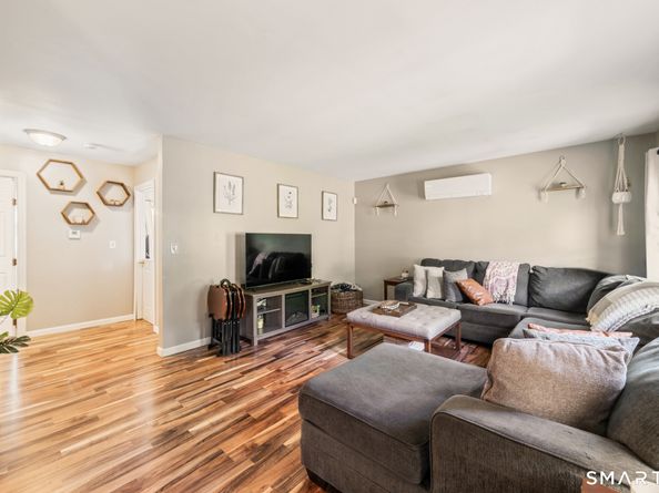 19 Colony Street, Shelton CT 06484