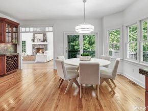 35 Hunting Ridge Road, Easton CT 06612